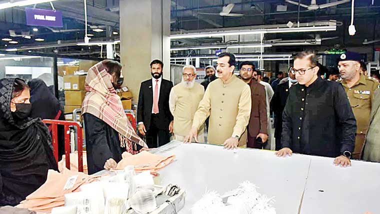   قائم مقام صدر کا ملتان انڈسٹریل اسٹیٹ کا دورہ 