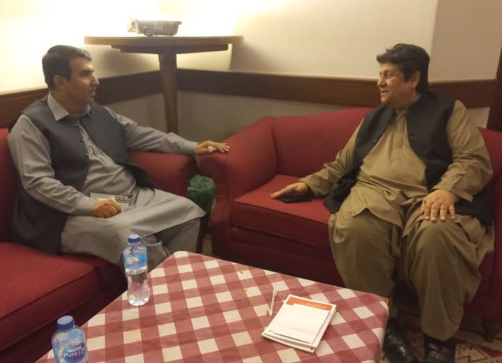  پاکستان یونائیٹڈ ورکرز فیڈریشن بلوچستان کے جنرل سیکرٹری کی مائنز اونرز ایسوسی ایشن کے صدر سے ملاقات