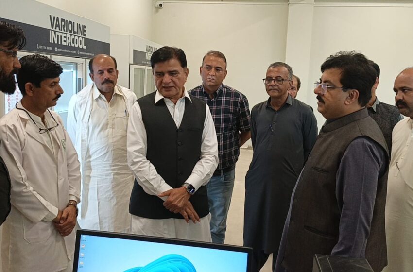  کمشنر سیسی کا لانڈھی سرکل اور کڈنی سینٹر کا دورہ، انتظامی اقدامات کو مزید بہتر کرنے کی ہدایت