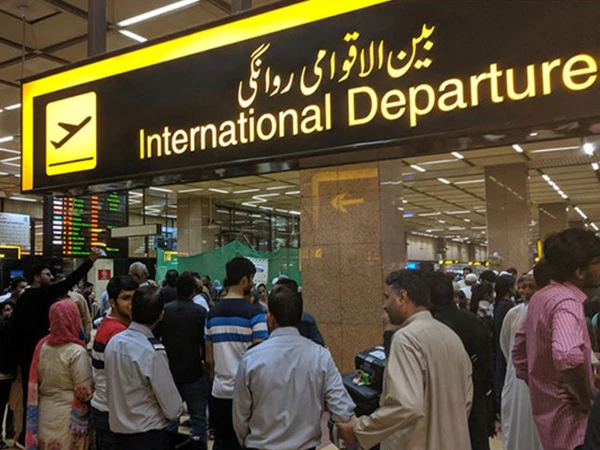  ایک سال میں بیرون ملک جانے والوں محنت کشوں کی تعداد میں 19 فیصد اضافہ
