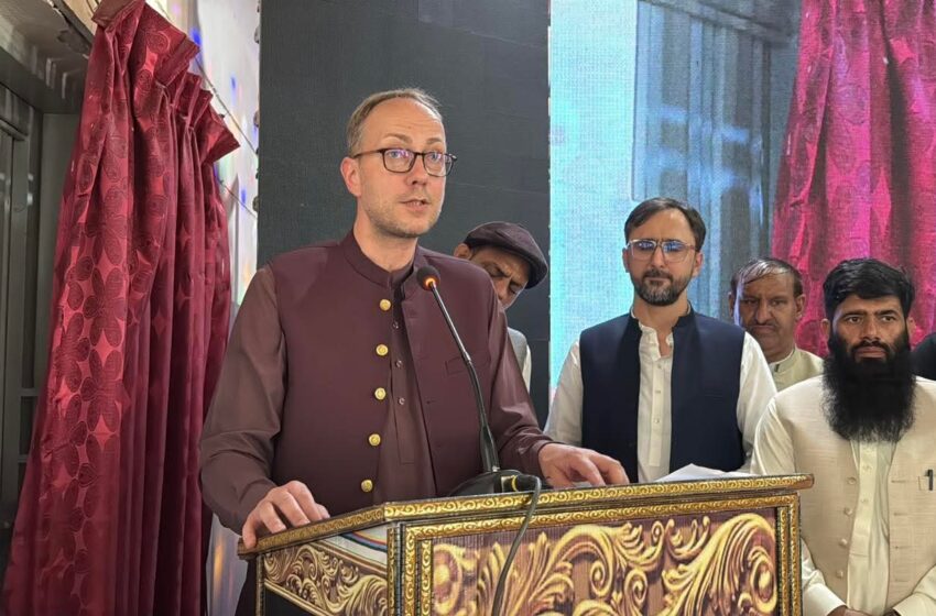  یوم مئی ، آئی ایل او کا مزدور قوانین کو عالمی سطح پر ہم آہنگ کرنے کا عادہ