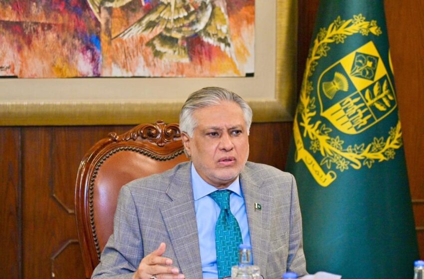  نائب وزیراعظم اسحاق ڈار کا لیبر قوانین پر سختی سے عملدرآمد کرنے کی ہدایت