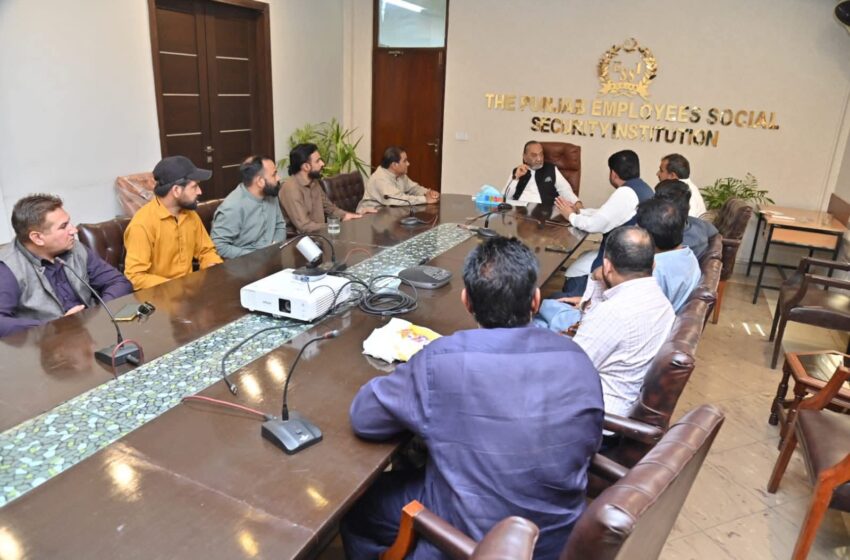  وزیر محنت پنجاب سے صنعتی مزدور اتحاد کے وفد کی ملاقات، کم از کم اجرت اور فلاحی امور پر تبادلۂ خیال