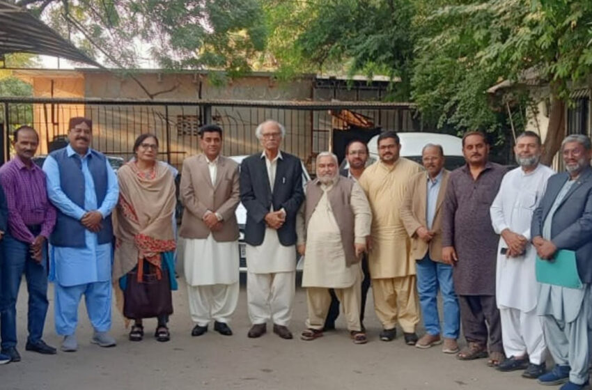  محنت کش فیڈریشنز کے وفد کی ڈی جی لیبر سندھ نذیر احمد سومرو سے ملاقات